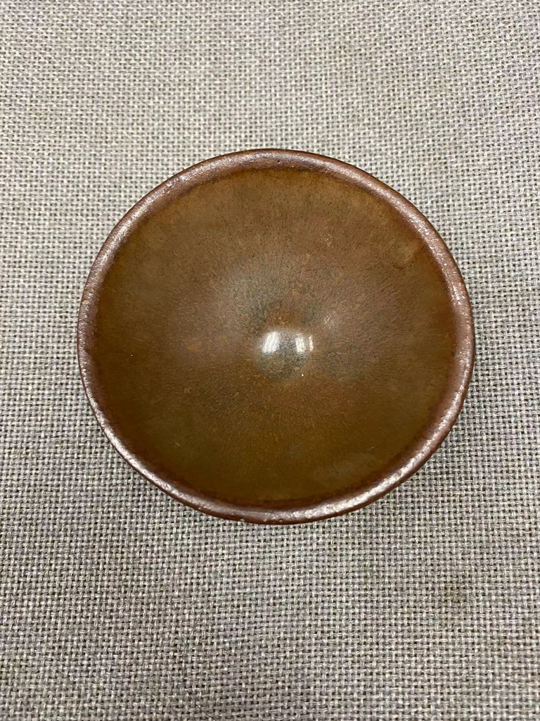 宋代建窯柿釉茶盞                                                                                               Song dynasty Jian persimmon glazed teabowl 