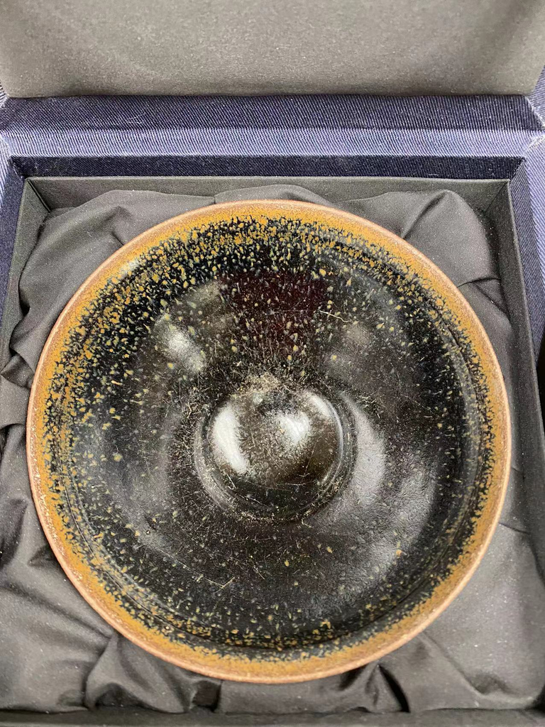 宋/元代建窯黑釉茶盞                                                                                             Song or Yuan dynasty Jian black glazed teabowl                                            (With TL test certificate from C-Link)